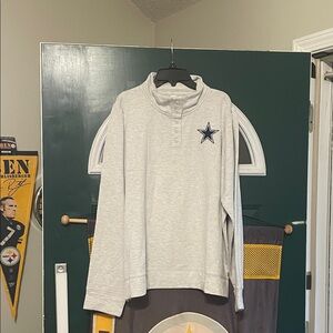 Gray Pullover with Dallas Cowboy Emblem. NWOT